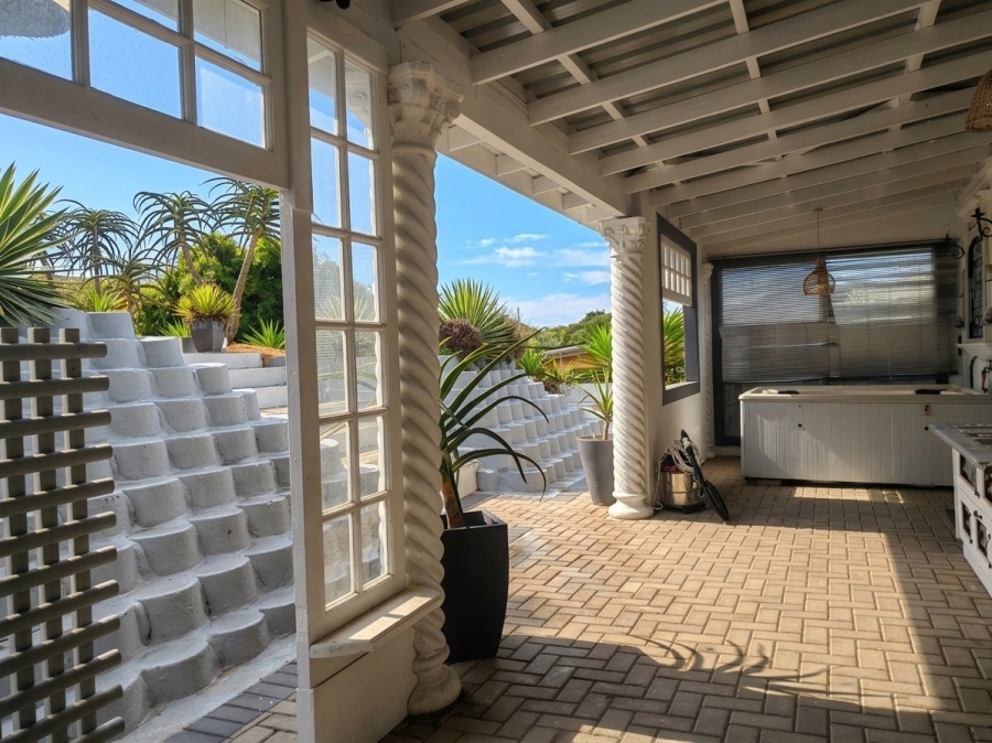 3 Bedroom Property for Sale in Cannon Rocks Eastern Cape